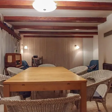 Holiday home Chata Na Vyzlovce *